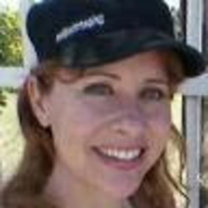 Meet your Posher, Leslee